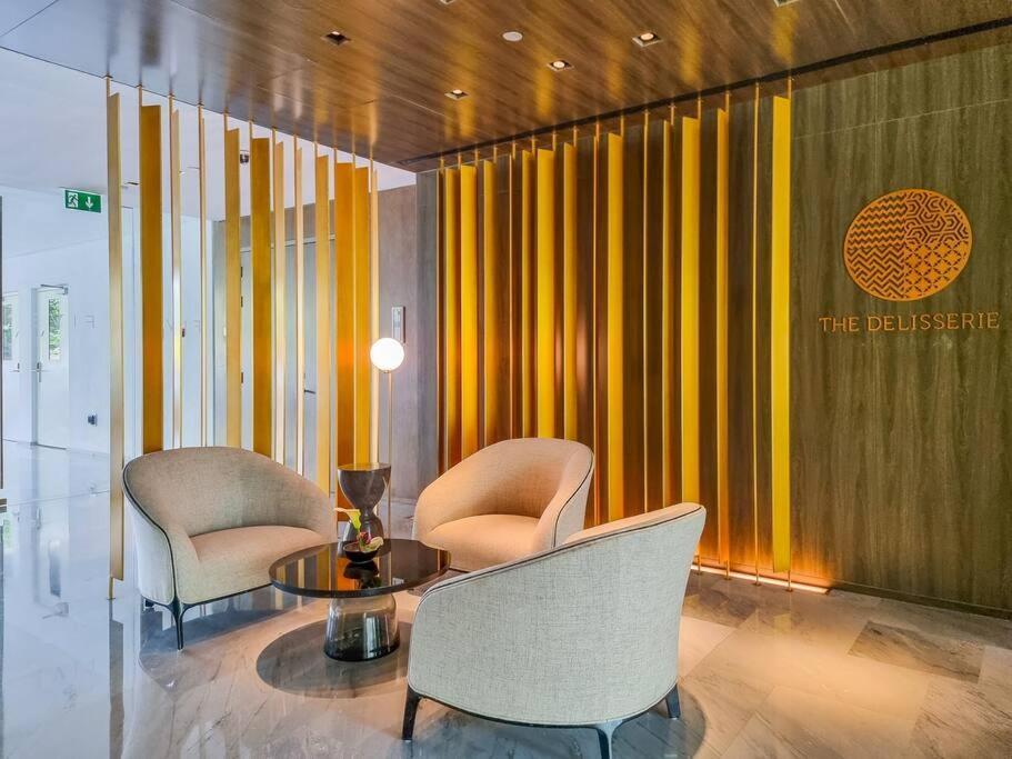 *five Palm* 2bdr Private Apartment *